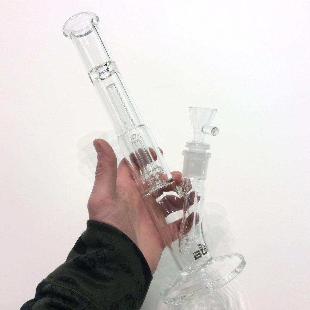 bong UFO Blaze