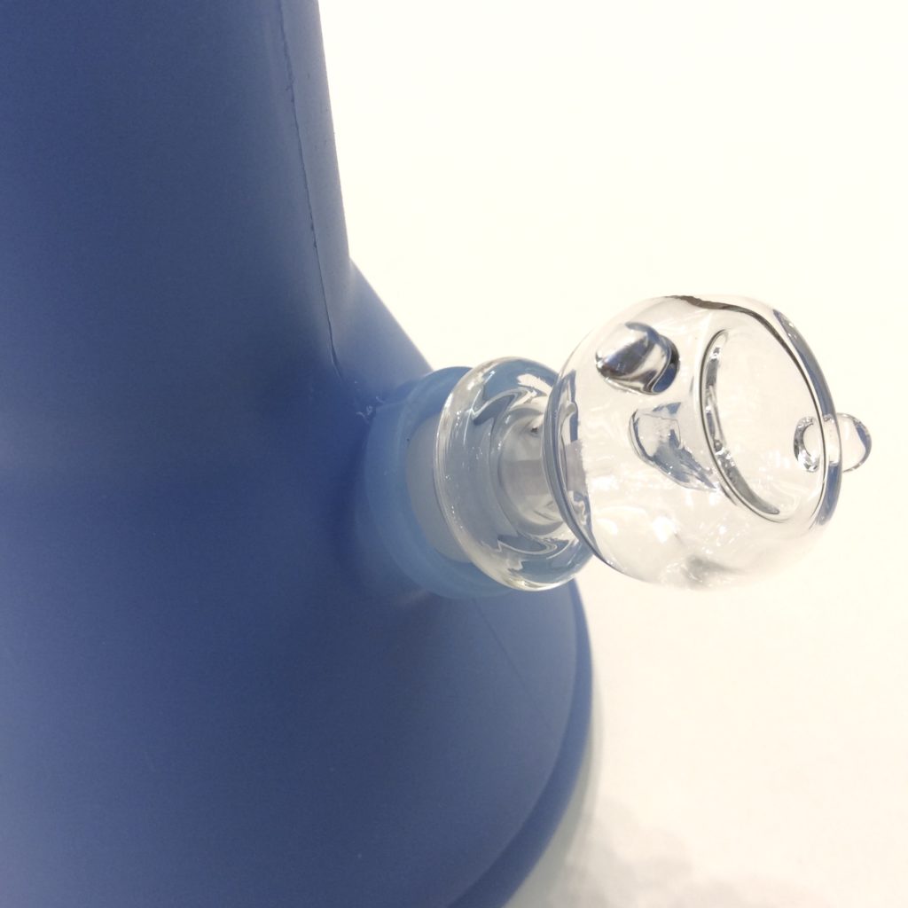 cuve et plongeur verre sur bong silicone