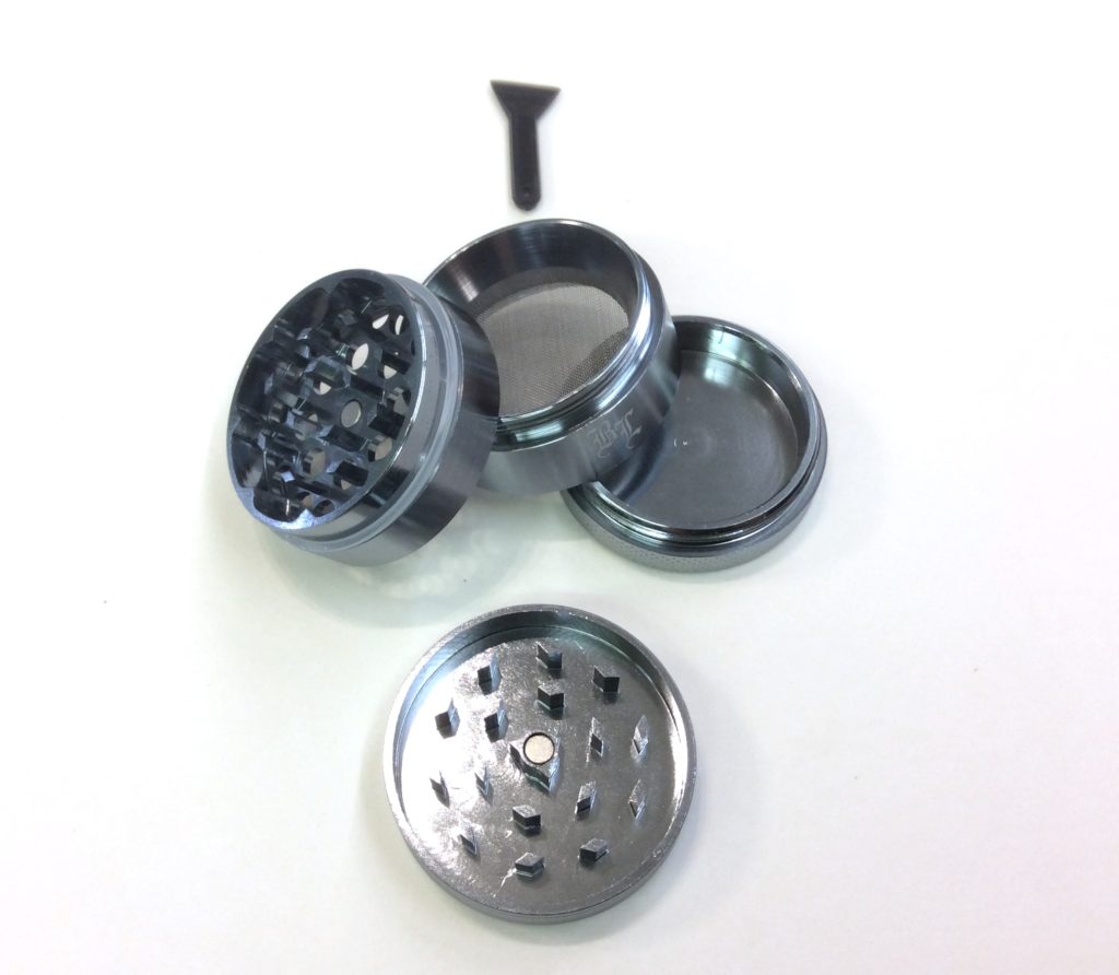 grinder gris metal