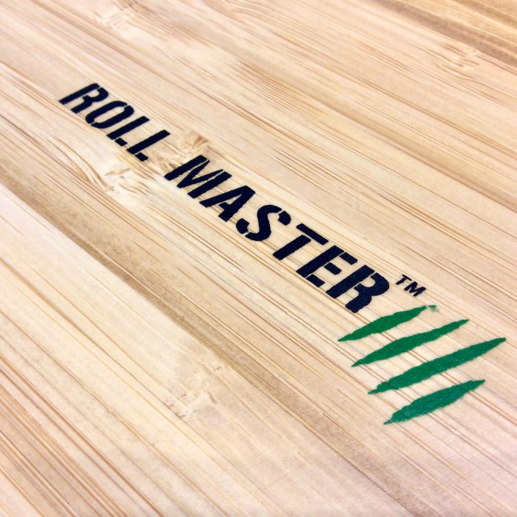Logo Roll Master