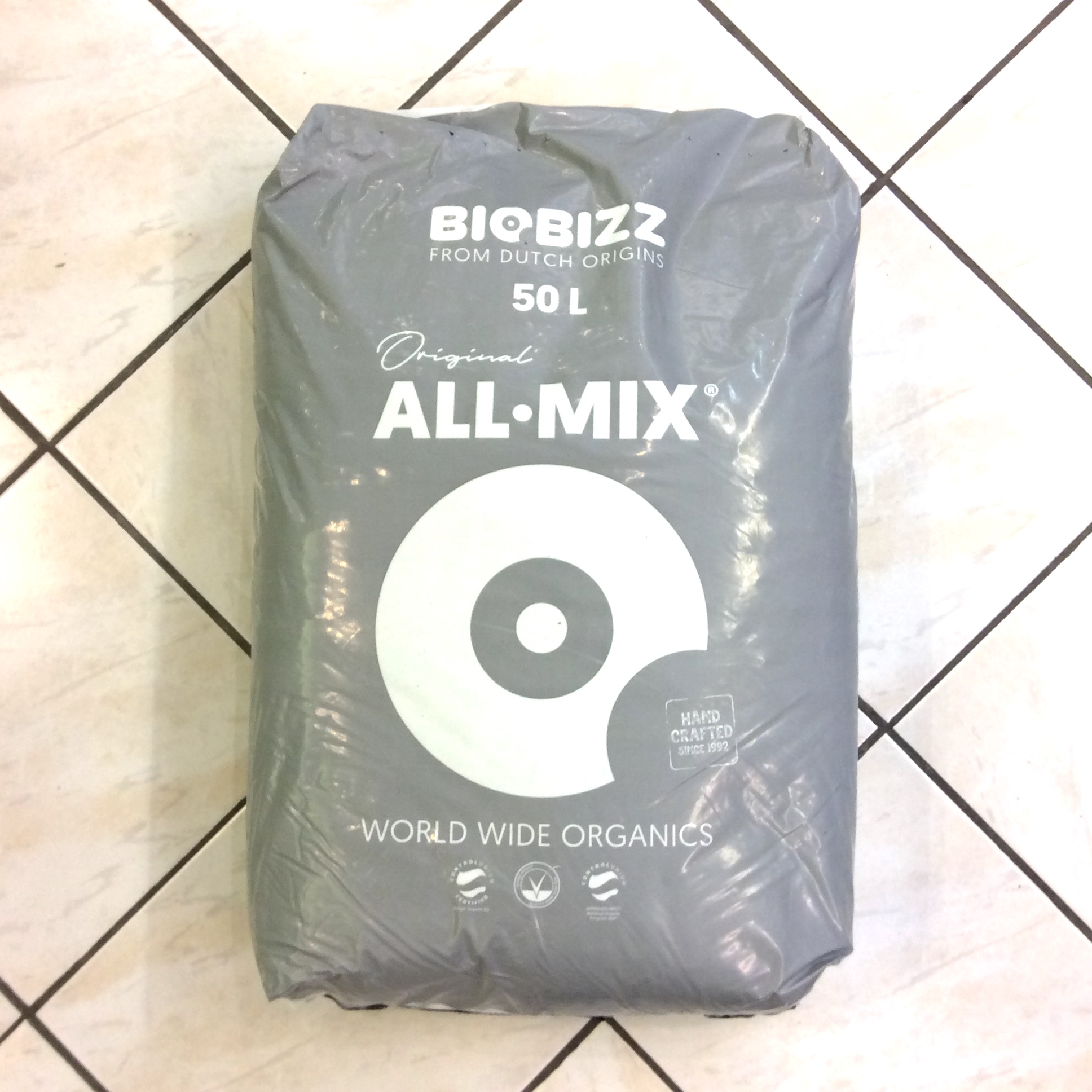 Biobizz 2 x 50 L Lumière-mix Organique Pflanzerde Avec Perlite Cultiver Terreau
