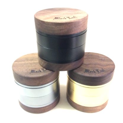 grands grinder bois metal black leaf