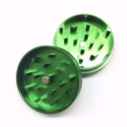 grinder metal pour cbd