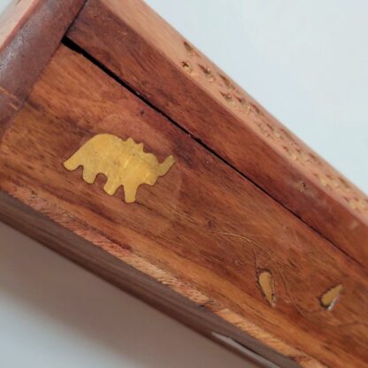porte encens en coffre déco éléphant